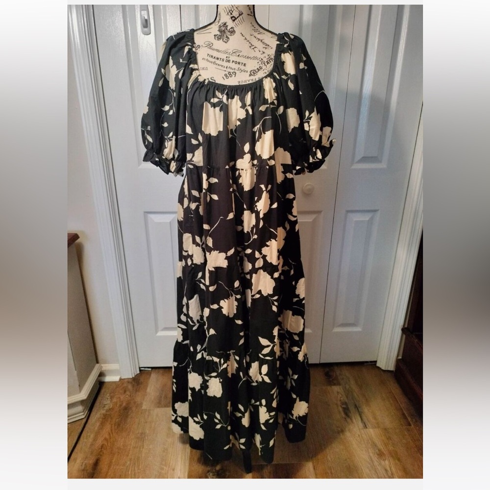 SOFIE THE LABEL |  Black/Tan Floral Maxi Puff Sleeve Dress Small